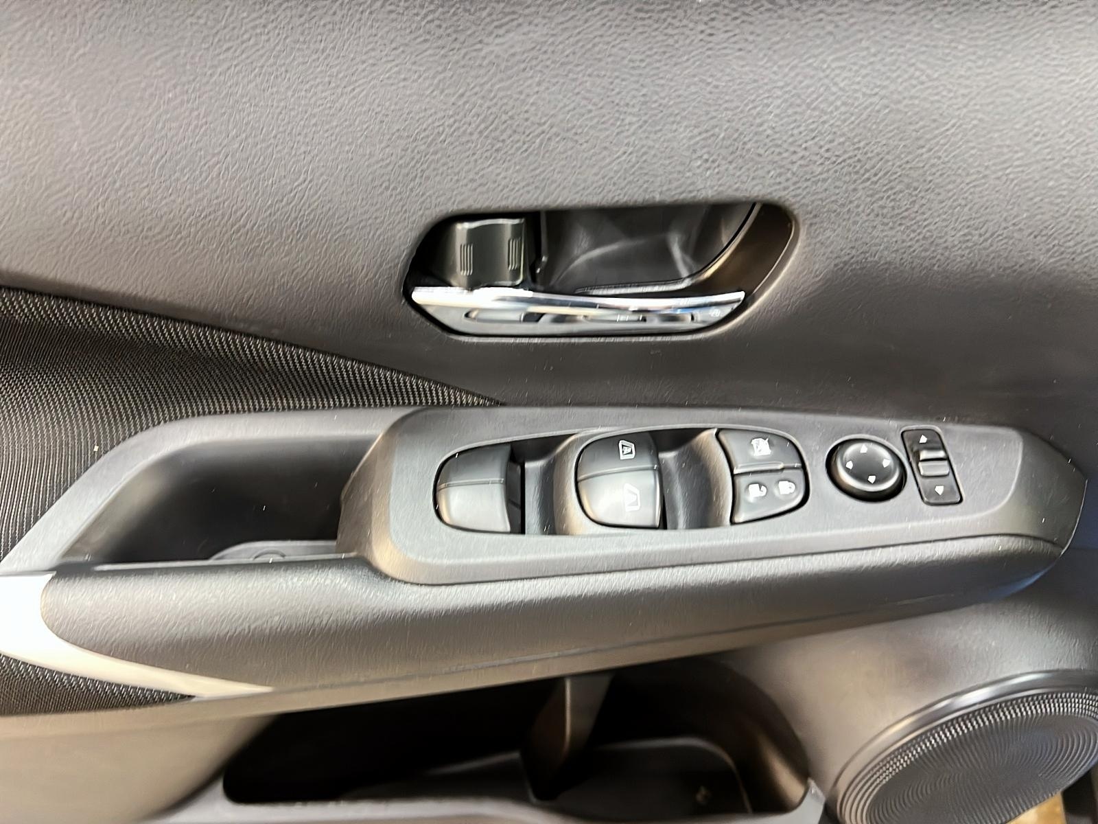 Nissan Kicks SV 2024 - image #21