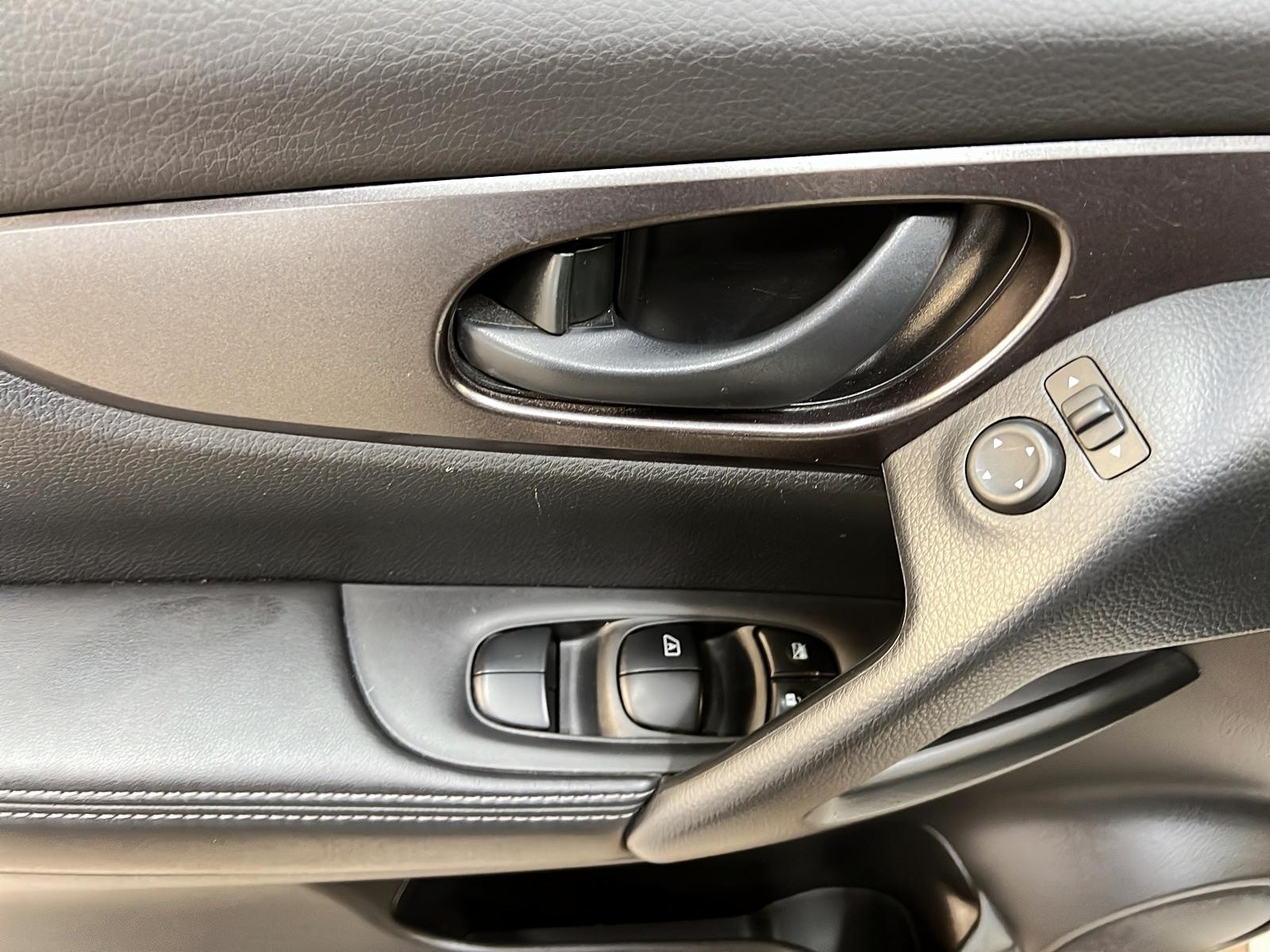 Nissan Qashqai S 2021 - image #21