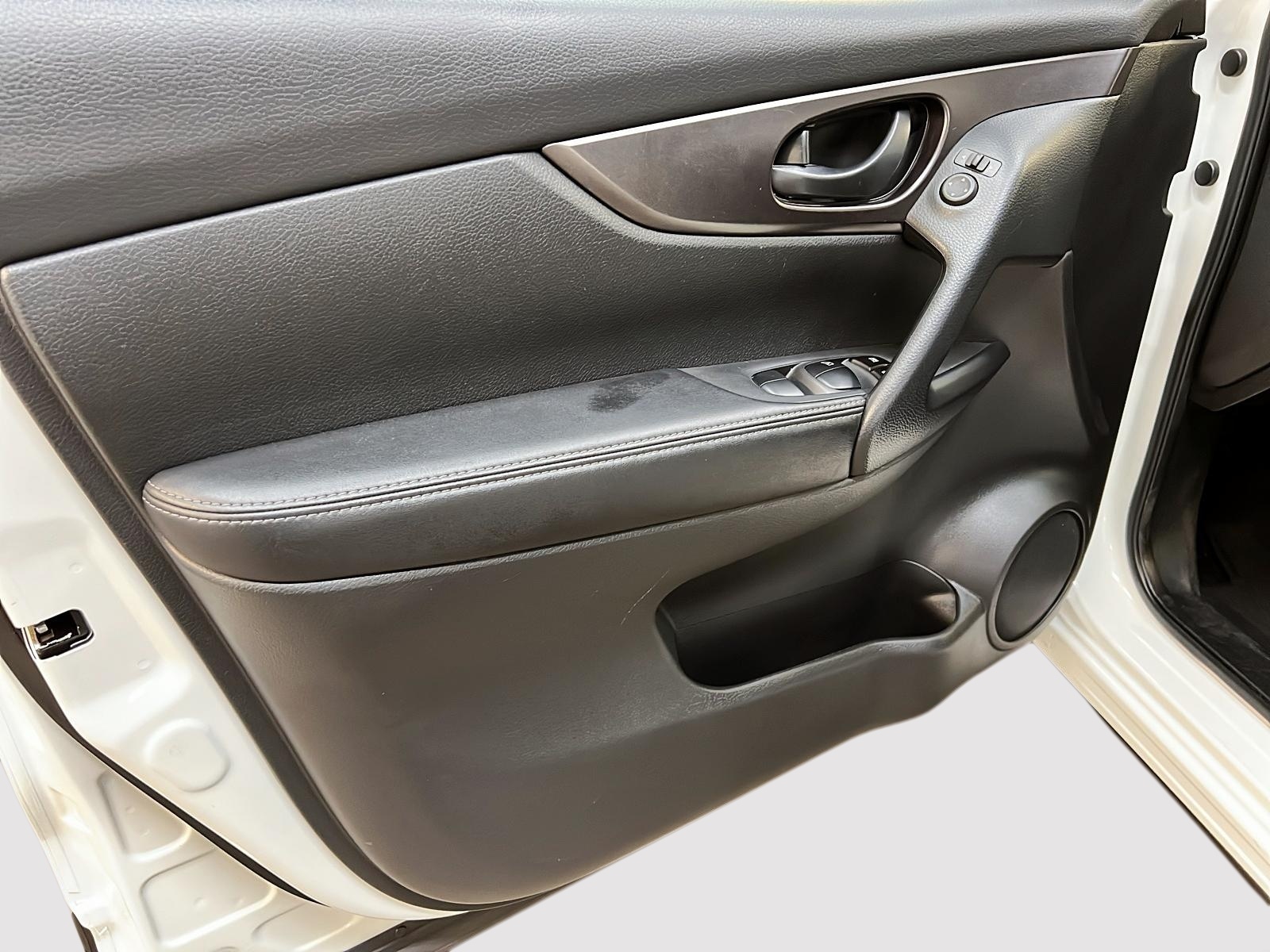 Nissan Qashqai S 2021 - image #22