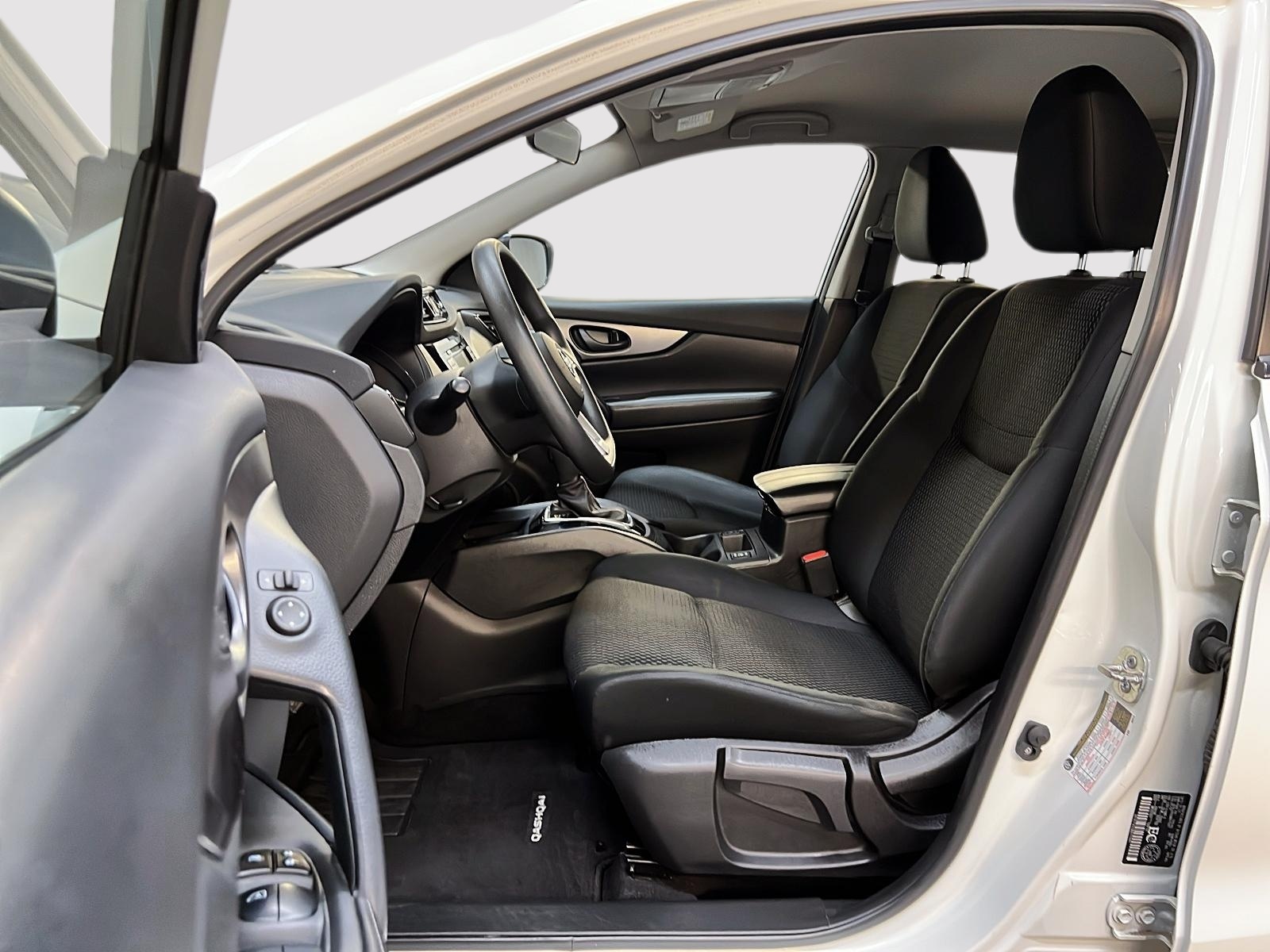 Nissan Qashqai S 2021 - image #7