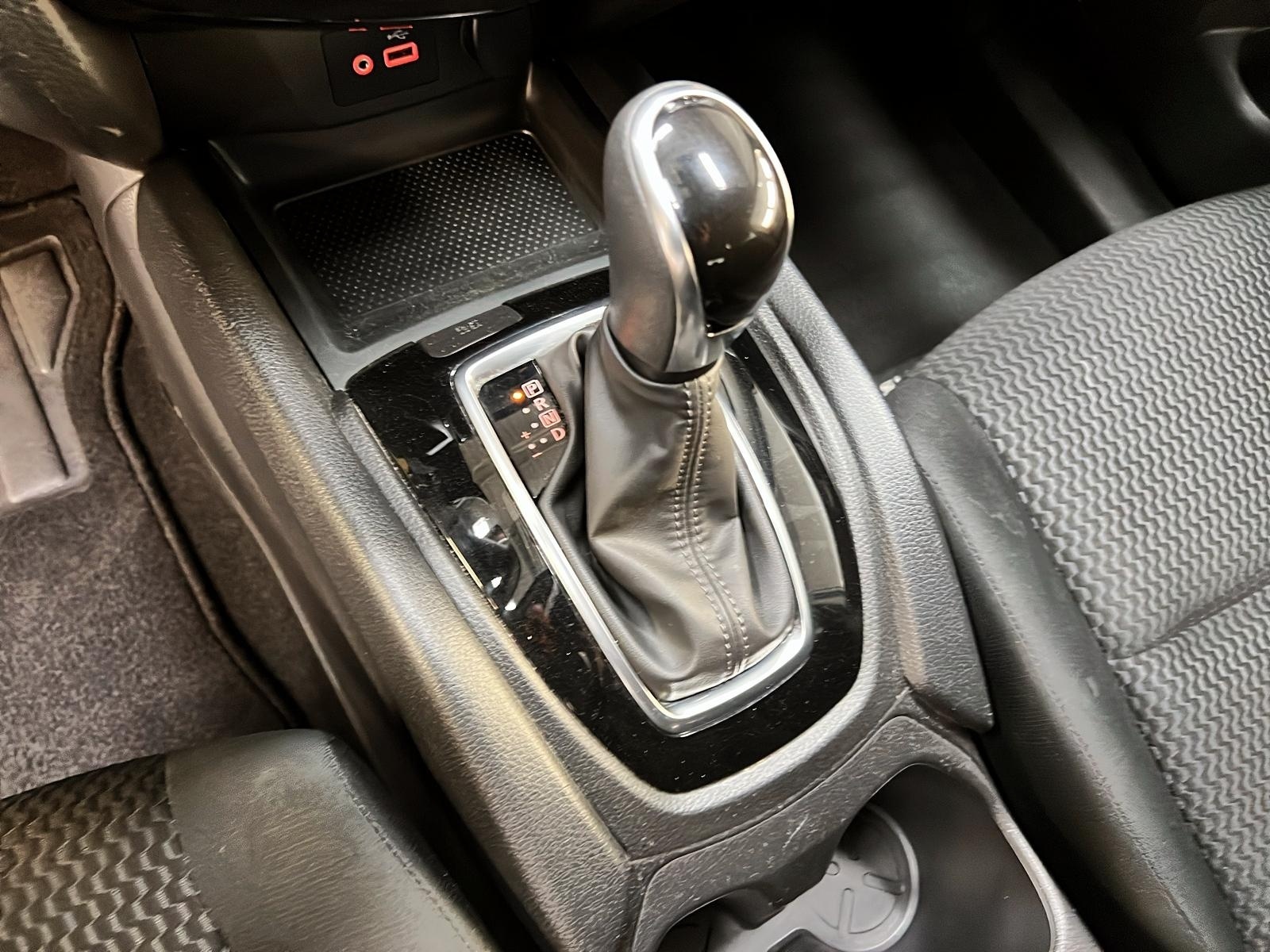 Nissan Qashqai S 2021 - image #13