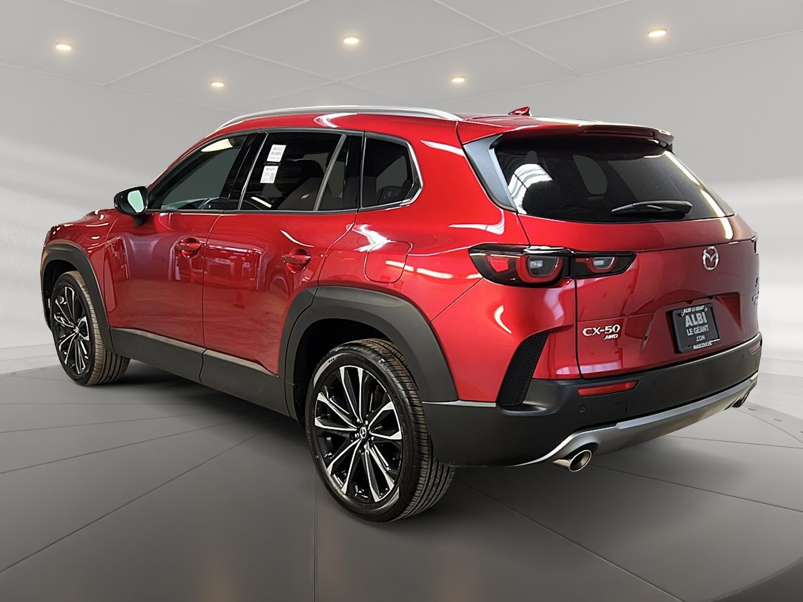 Mazda CX-50 GT TURBO CUIR TOIT PANO NAV 4RM 2024 - image #6