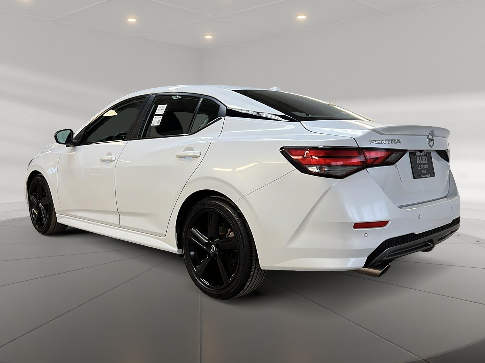 Nissan Sentra SR TOIT 2023 - image #6