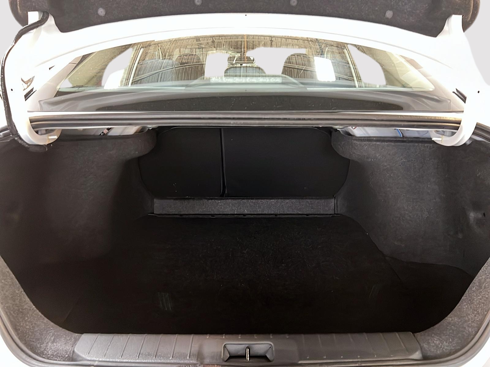 Nissan Sentra SR TOIT 2023 - image #13