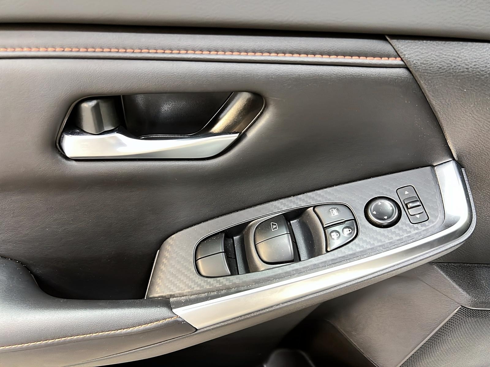 Nissan Sentra SR TOIT 2023 - image #22