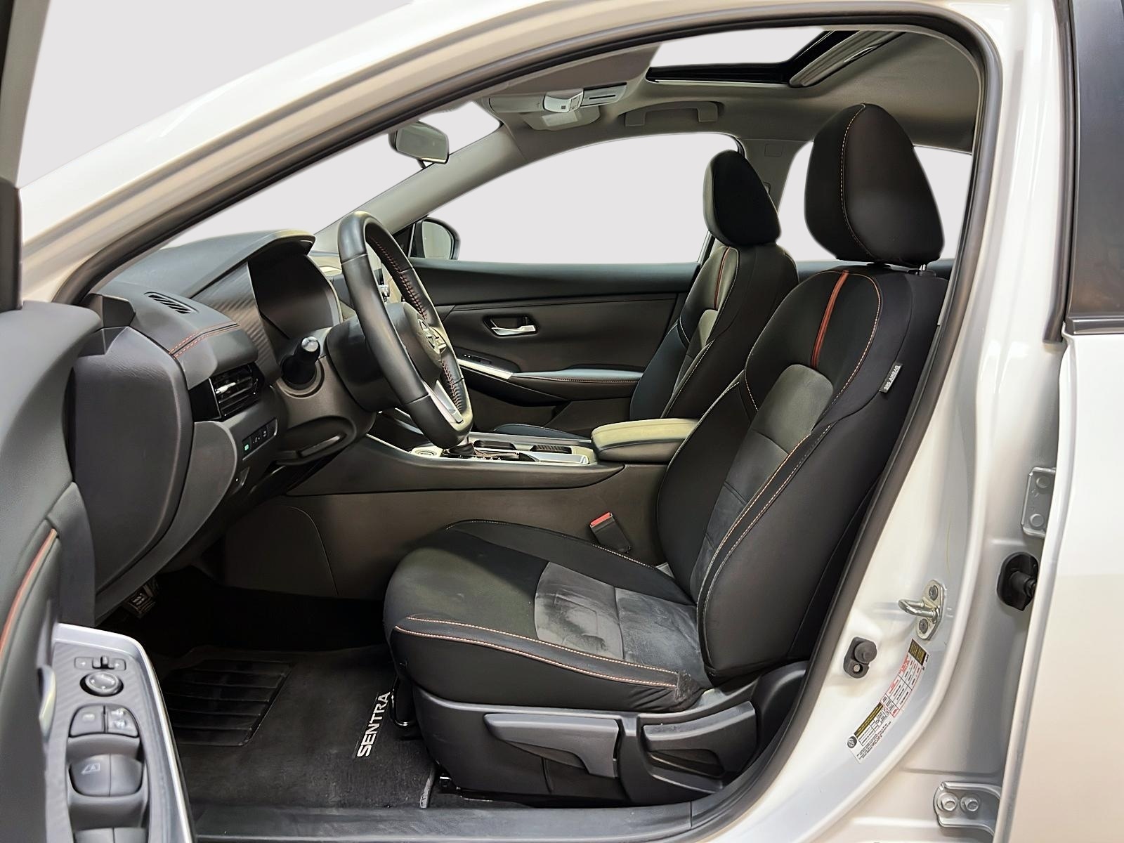 Nissan Sentra SR TOIT 2023 - image #7
