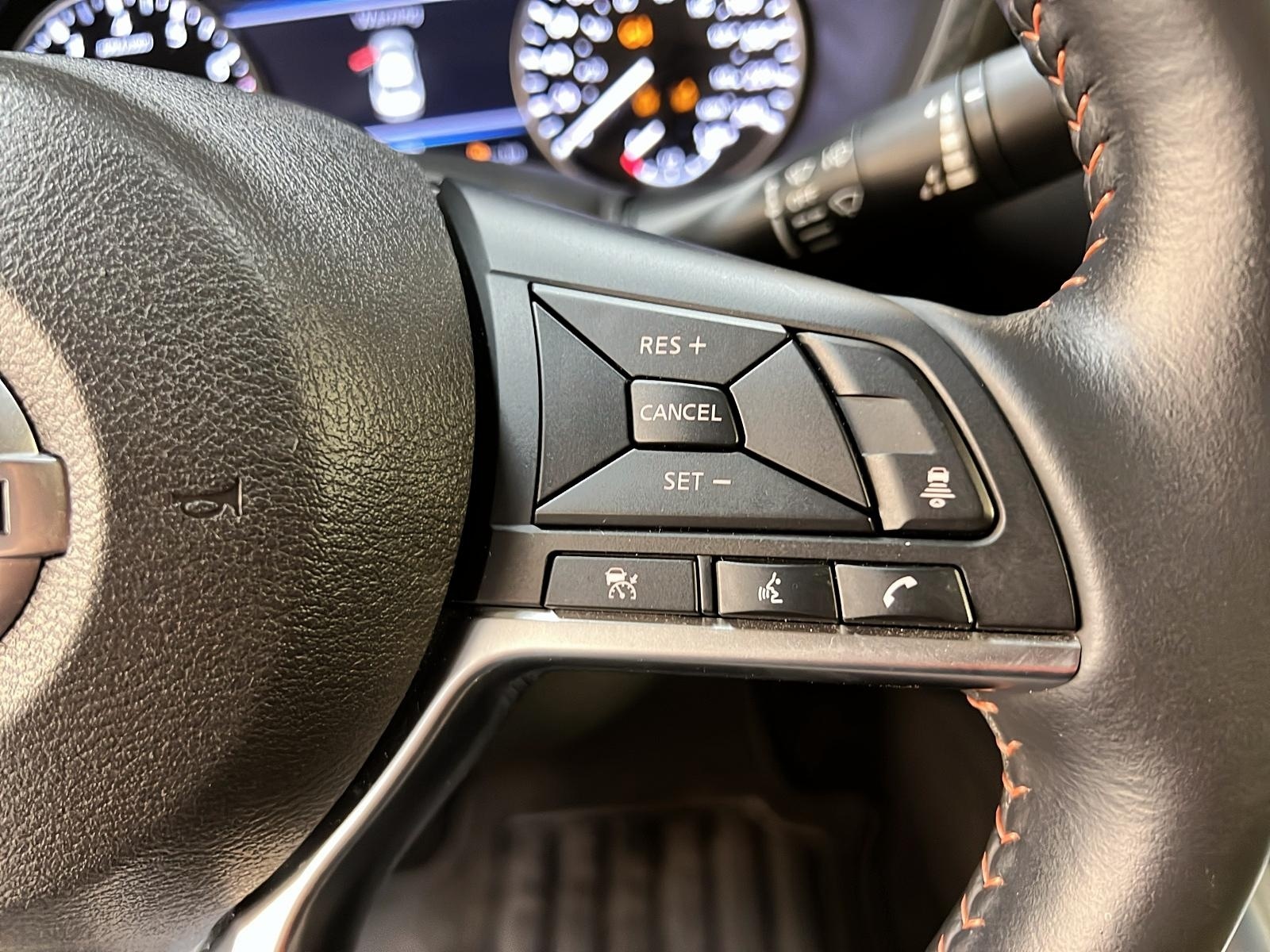 Nissan Sentra SR TOIT 2023 - image #19