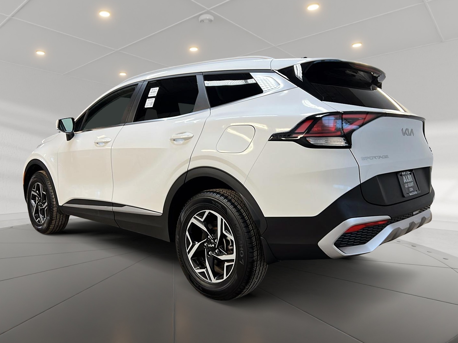 Kia Sportage LX 4RM 2023 - image #6