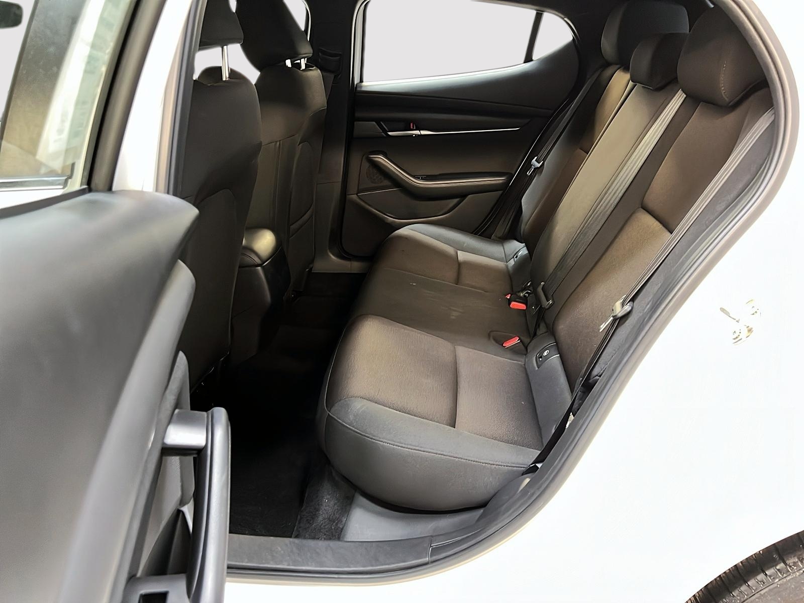 Mazda Mazda3 Sport 2021 - Image #9