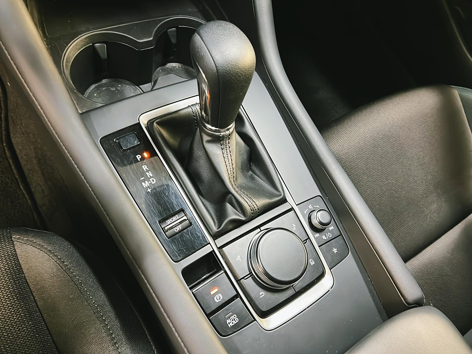 Mazda Mazda3 Sport 2021 - Image #12