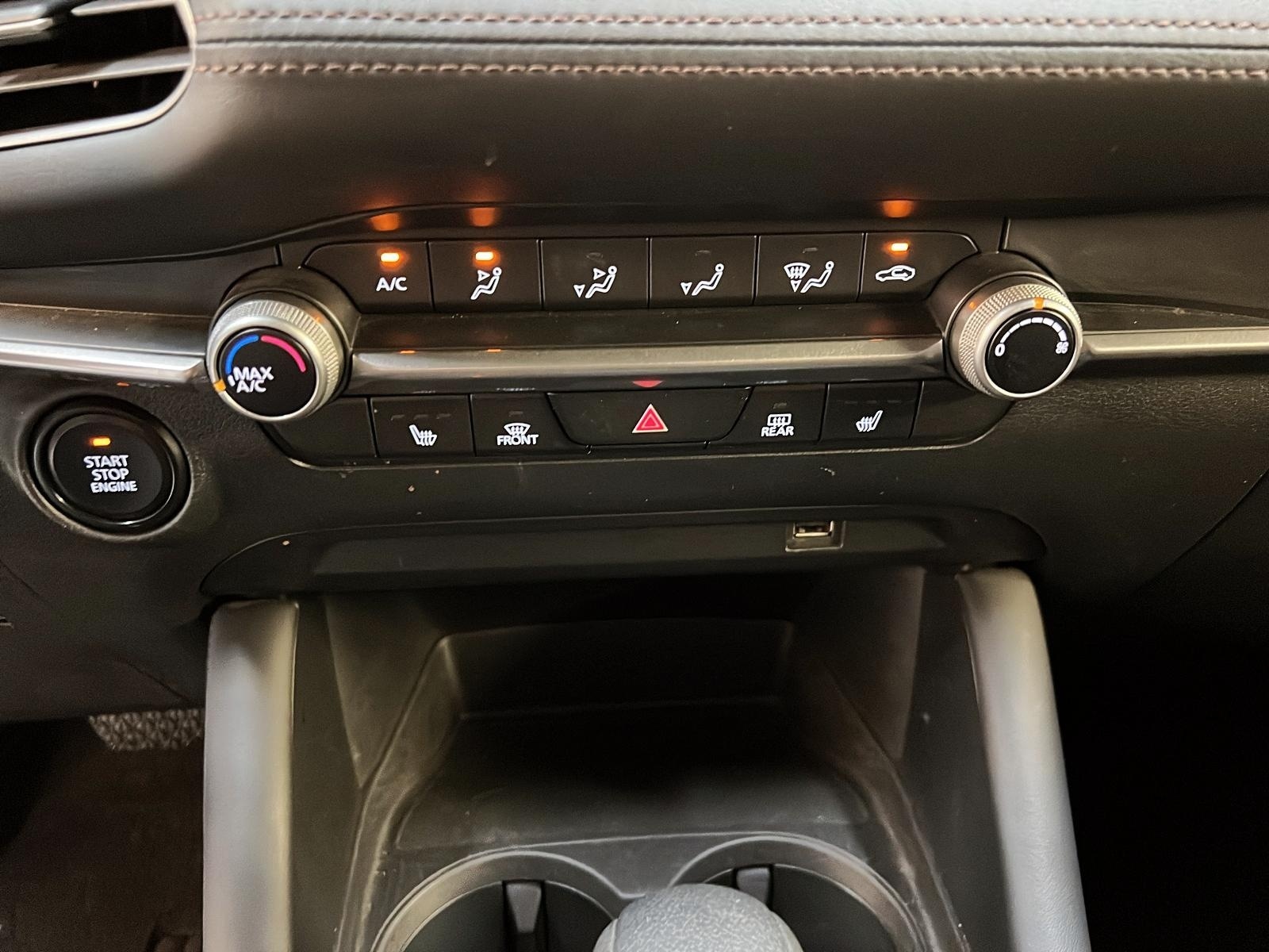 Mazda Mazda3 Sport 2021 - Image #13