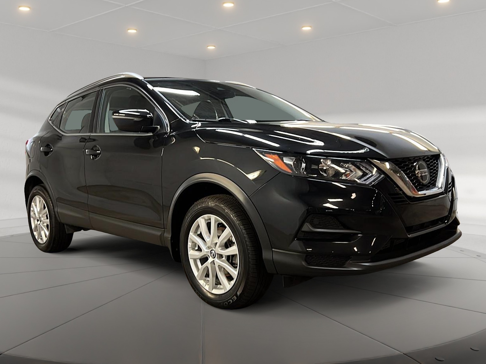Nissan Qashqai SV TOIT 4RM 2023 - image #3