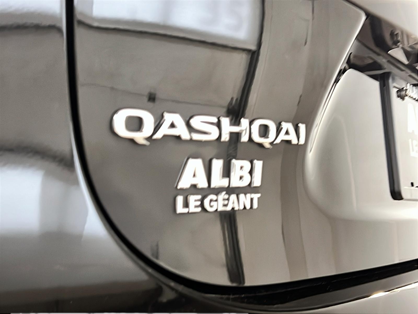 Nissan Qashqai SV TOIT 4RM 2023 - image #26