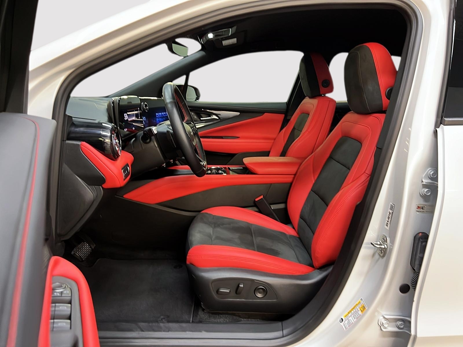 Chevrolet Blazer EV 1RS NAV 4RM 2024 - image #7