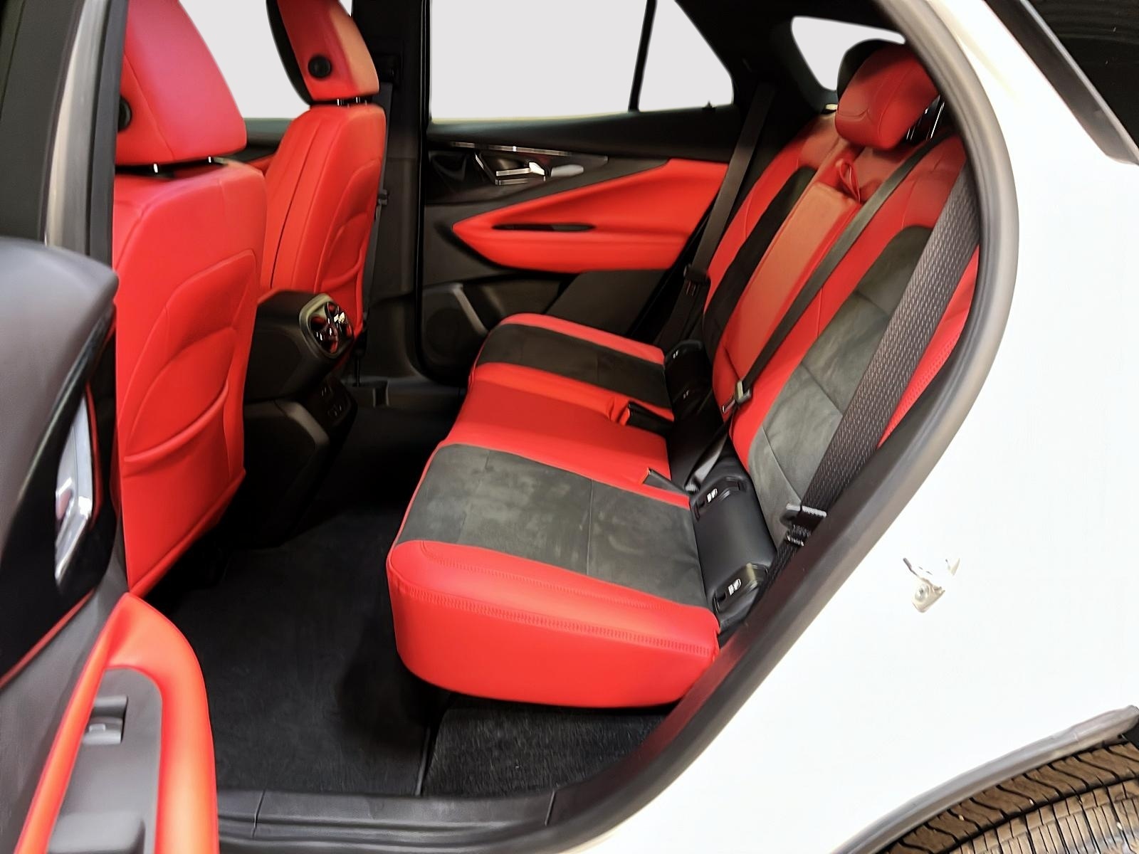 Chevrolet Blazer EV 1RS NAV 4RM 2024 - image #9