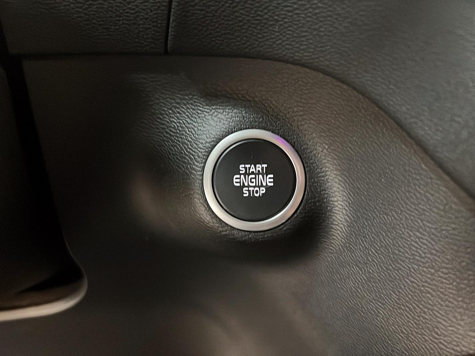 Volvo XC40 T5 R-DESING TOIT PANO NAV 4RM 2021 - image #20