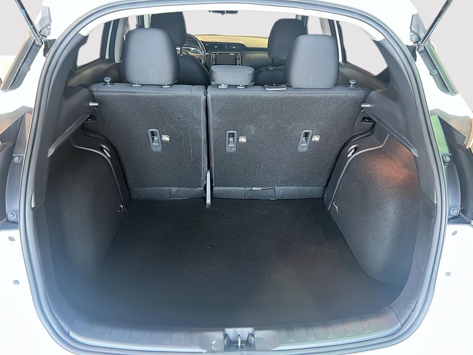 Nissan Kicks S 2023 - image #15