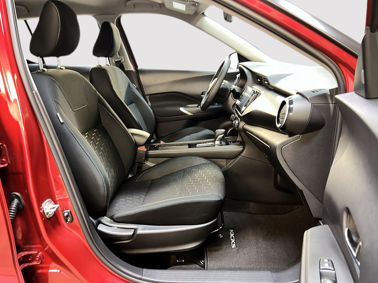 Nissan Kicks SV 2024 - image #8