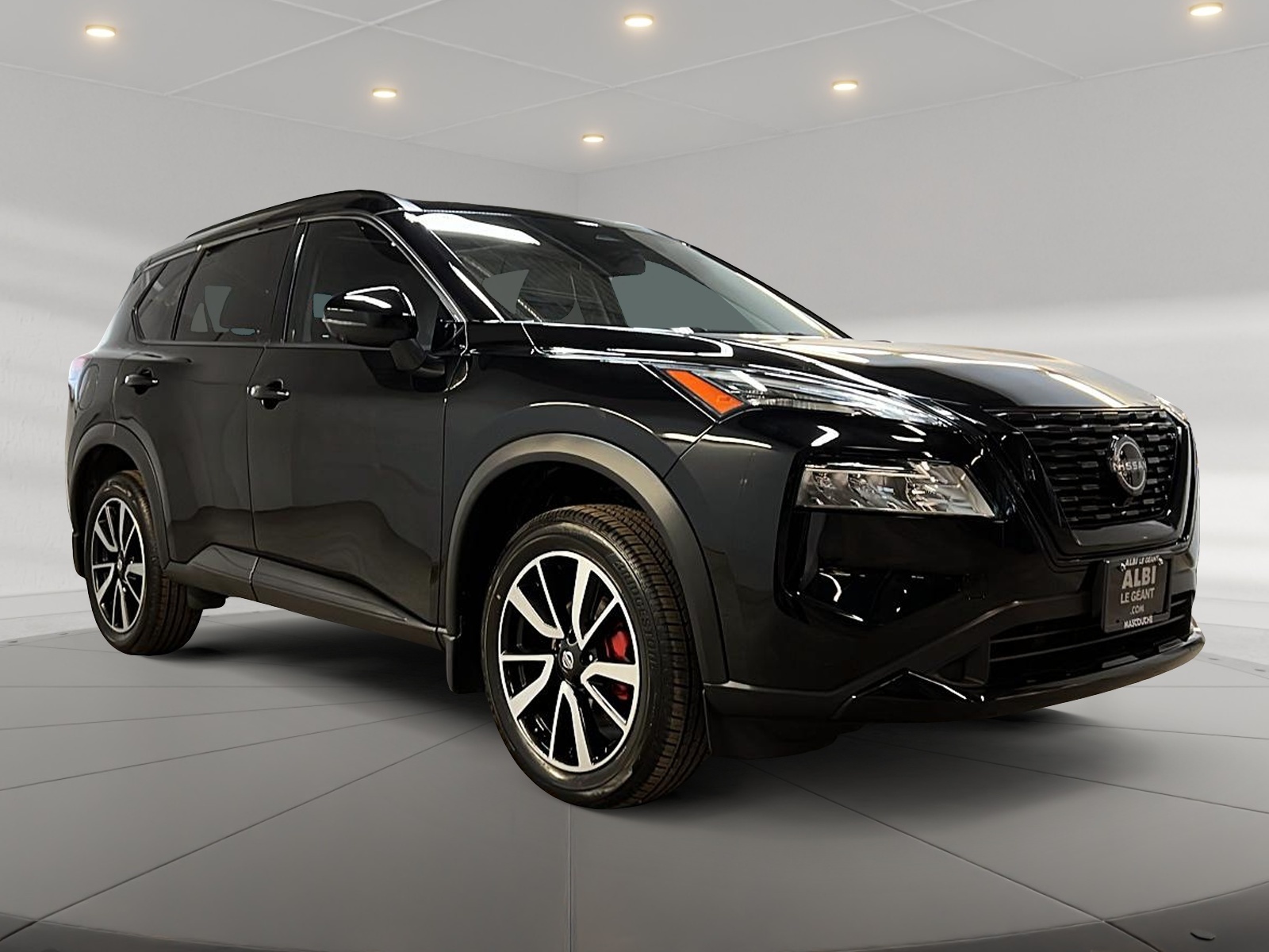Nissan Rogue 2023 - Image #3