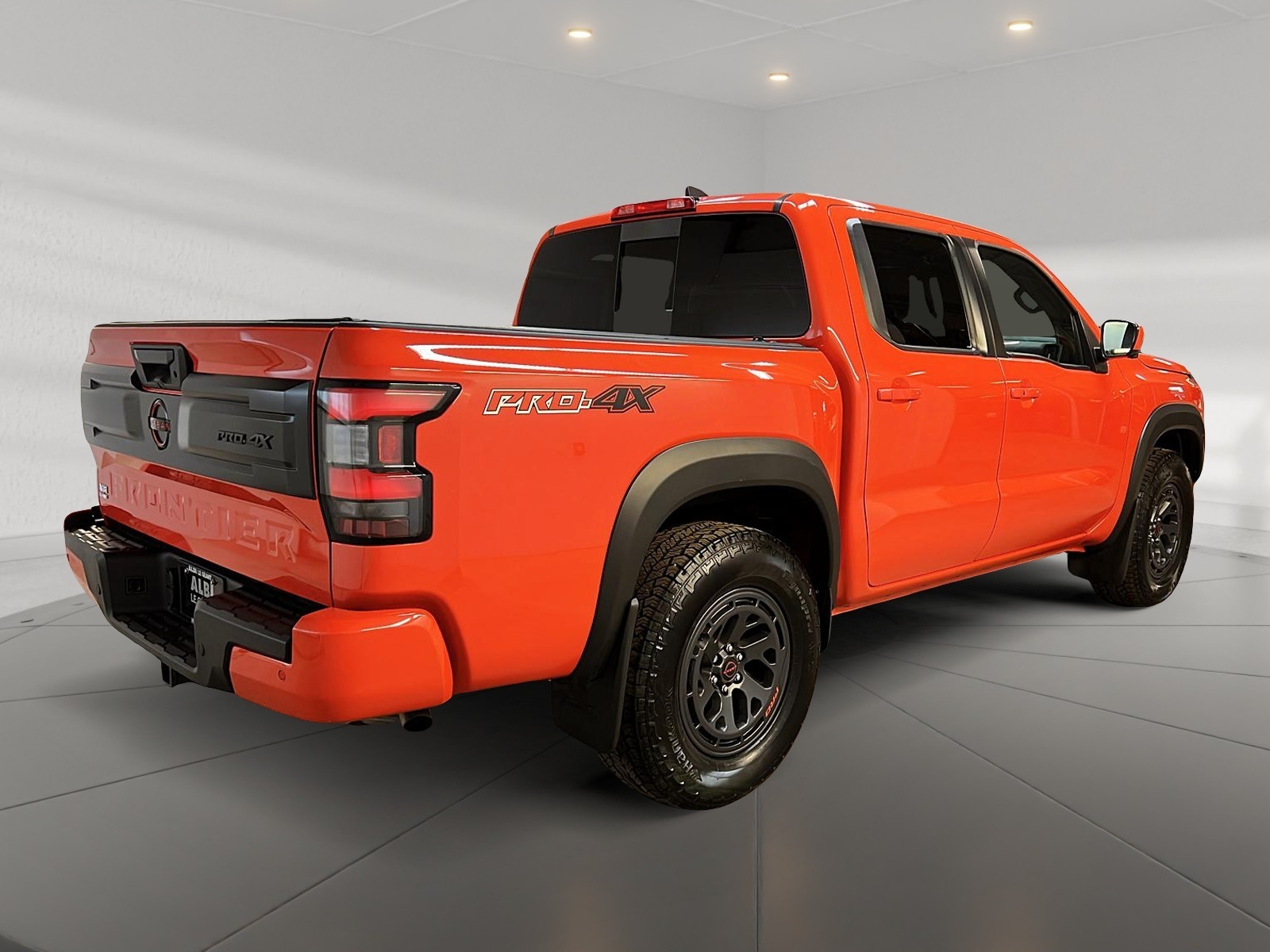 Nissan Frontier PRO-4X LUXURY CUIR TOIT NAV CREW CAB 4X4 2025 - image #4