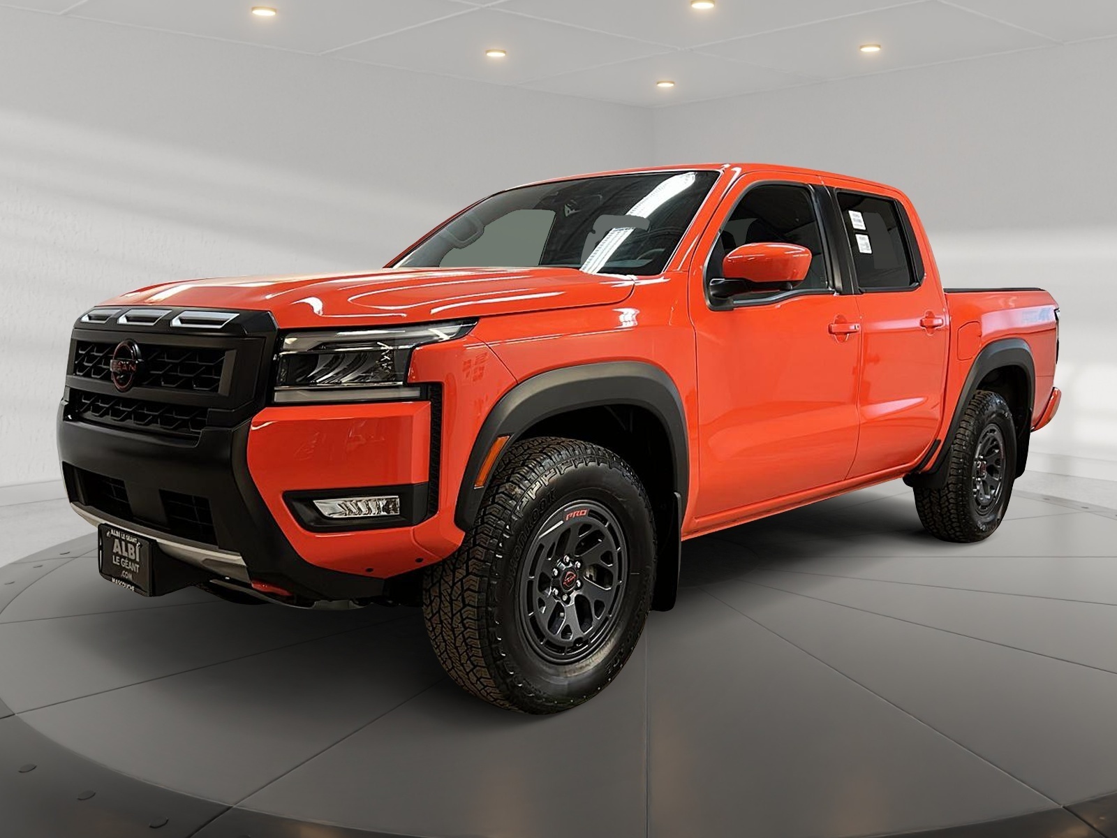 Nissan Frontier PRO-4X LUXURY CUIR TOIT NAV CREW CAB 4X4 2025 - image #1