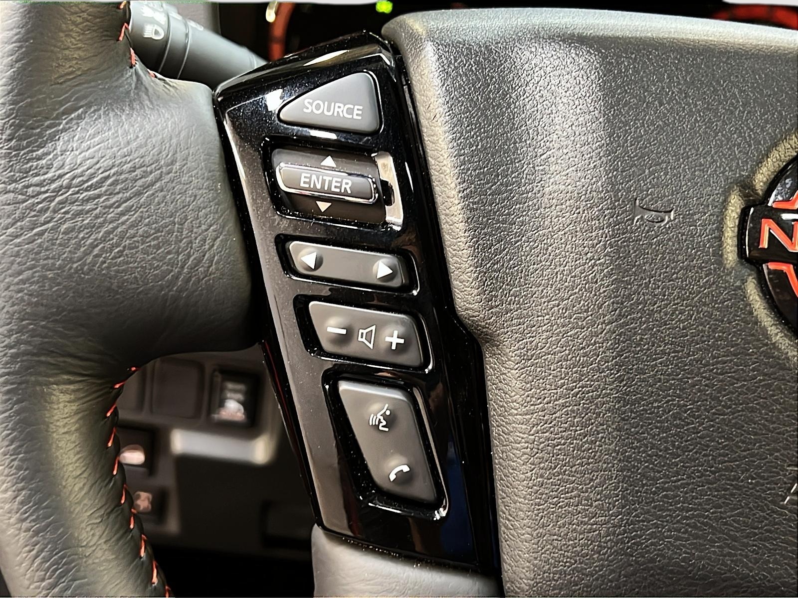 Nissan Frontier PRO-4X LUXURY CUIR TOIT NAV CREW CAB 4X4 2025 - image #22