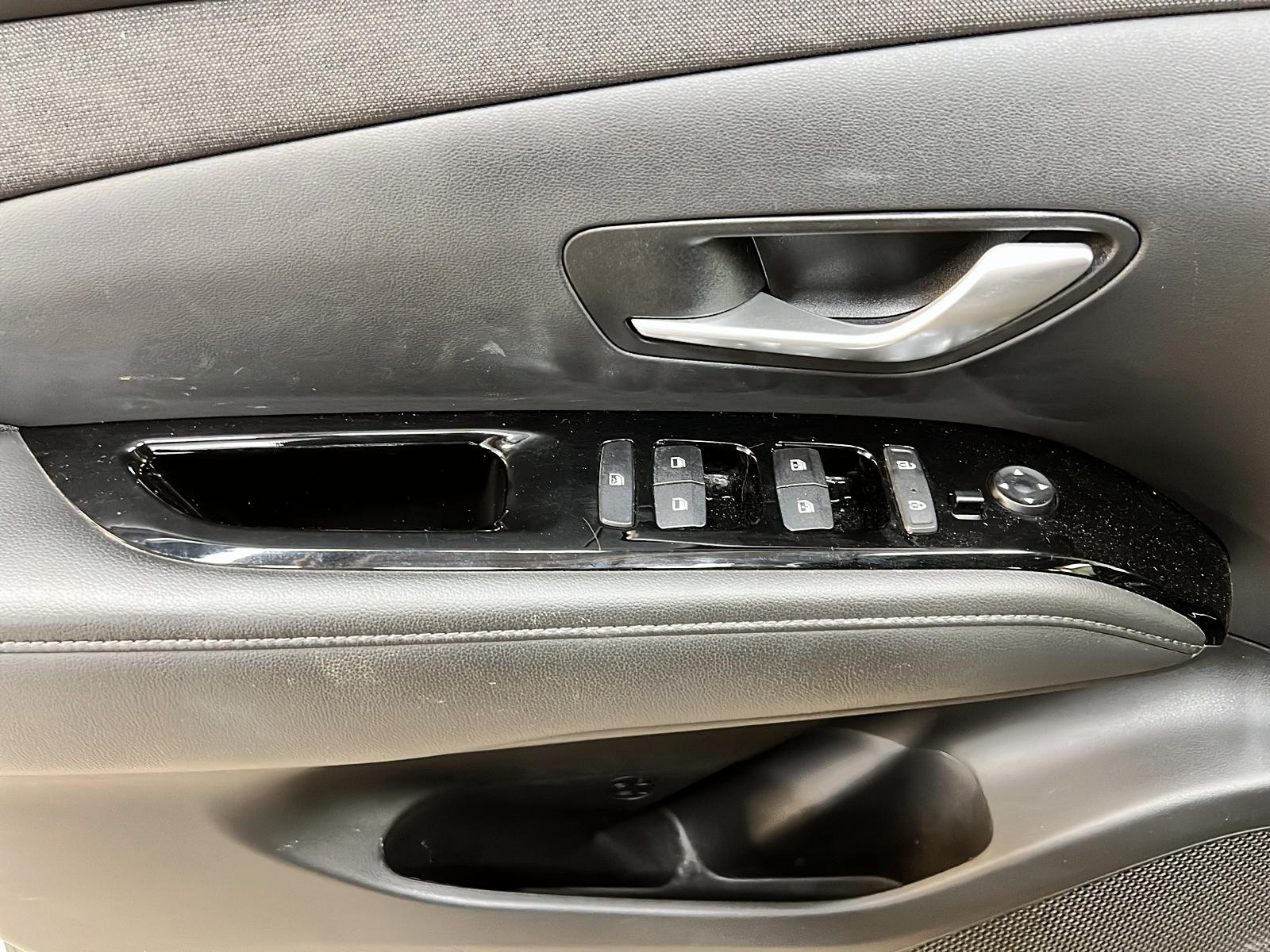 Hyundai Tucson LUXURY HYBRID CUIR TOIT PANO 4RM 2022 - image #23