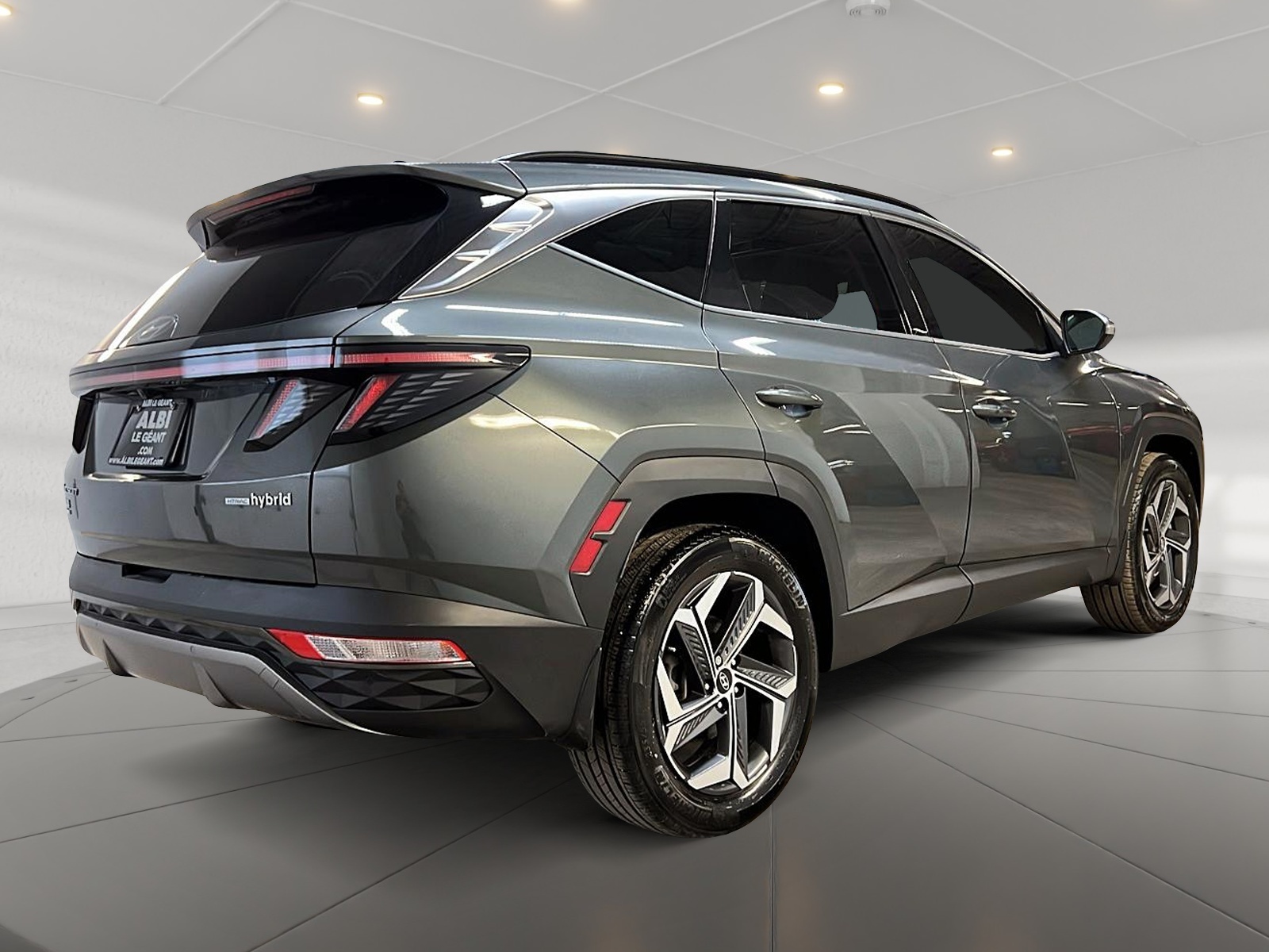 Hyundai Tucson LUXURY HYBRID CUIR TOIT PANO 4RM 2022 - image #4