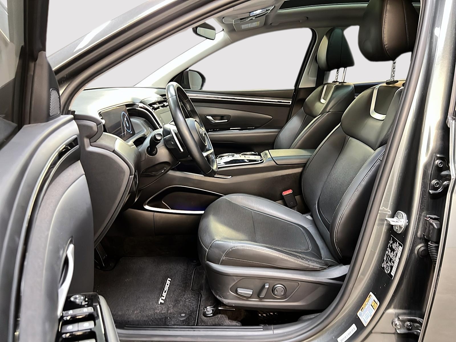 Hyundai Tucson LUXURY HYBRID CUIR TOIT PANO 4RM 2022 - image #7