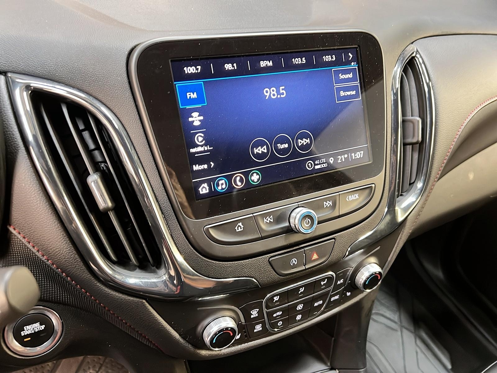 Chevrolet Equinox 2023 - Image #17