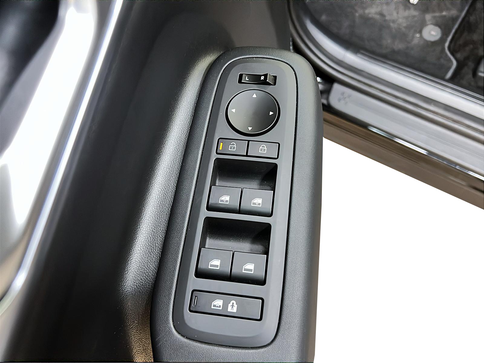 Hyundai Santa Fe PREFERRED TREND HYBRID CUIR TOIT PANO 4RM 2024 - image #32