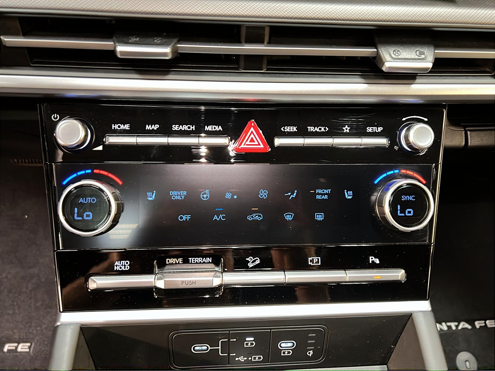 Hyundai Santa Fe PREFERRED TREND HYBRID CUIR TOIT PANO 4RM 2024 - image #29
