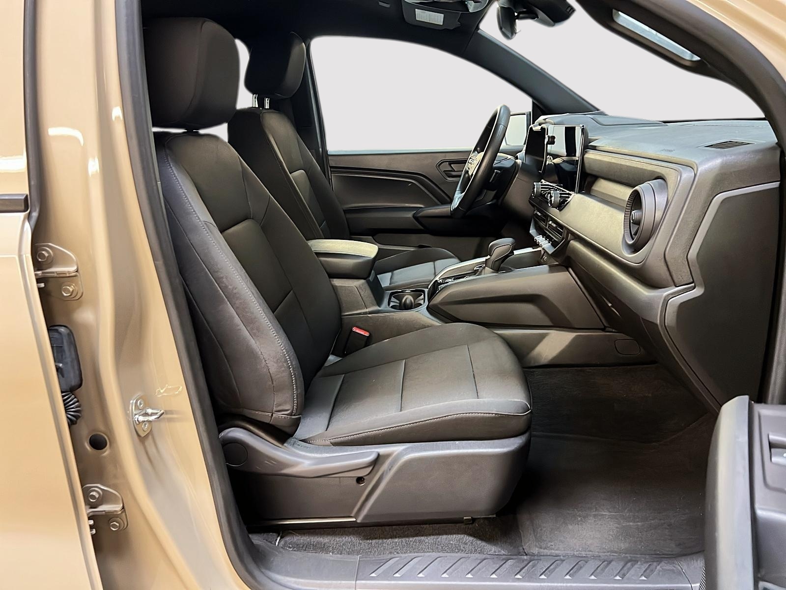 Chevrolet Colorado 2023 - Image #8