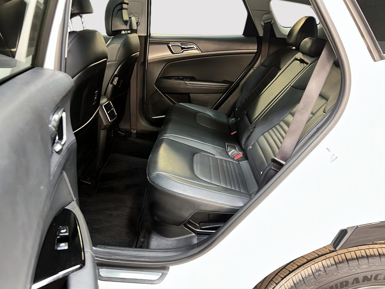 Kia Sportage 2023 - Image #9