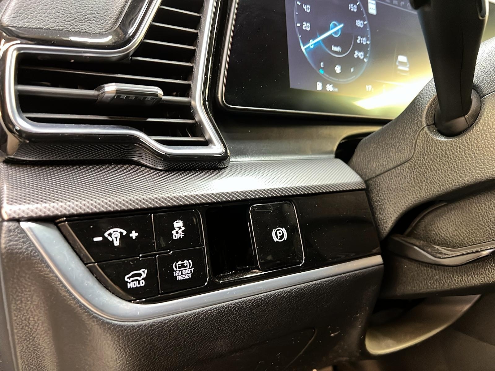 Kia Sportage 2023 - Image #23