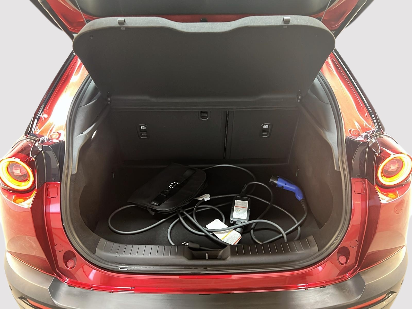 Mazda MX-30 GT TOIT 2023 - image #13