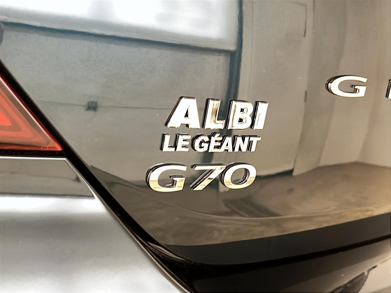 Genesis G70 SPORT 3.3T CUIR TOIT NAV 4RM 2023 - image #28