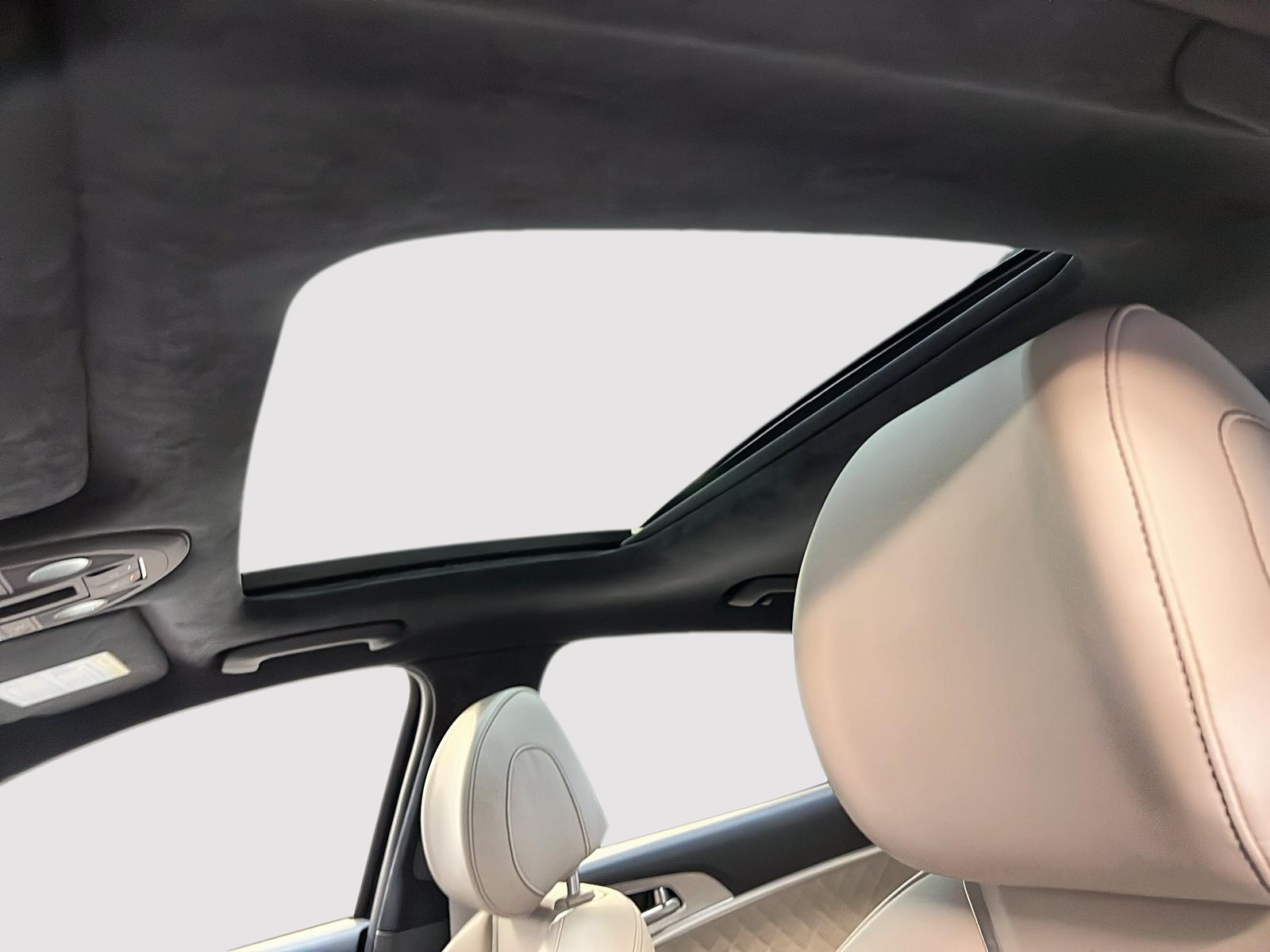 Genesis G70 SPORT 3.3T CUIR TOIT NAV 4RM 2023 - image #10