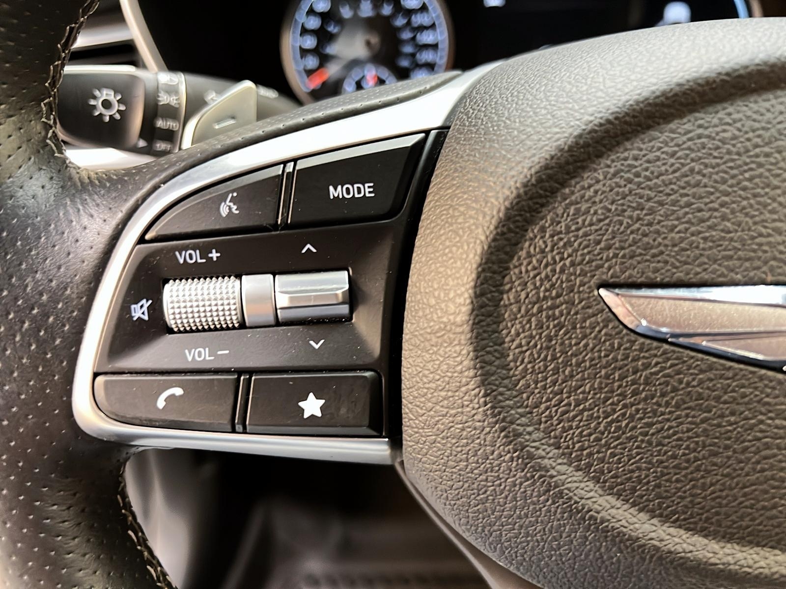 Genesis G70 SPORT 3.3T CUIR TOIT NAV 4RM 2023 - image #22