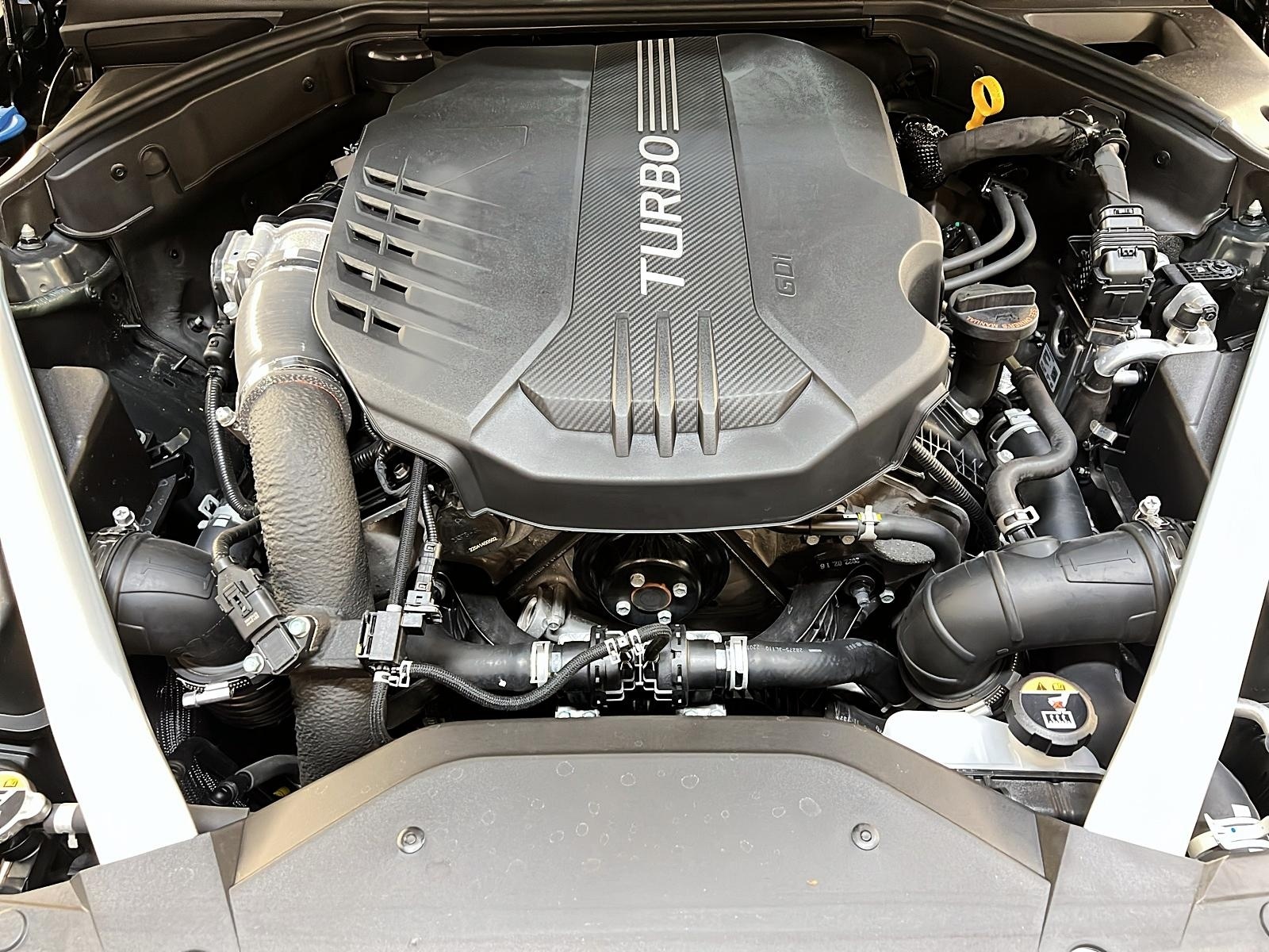 Genesis G70 SPORT 3.3T CUIR TOIT NAV 4RM 2023 - image #12