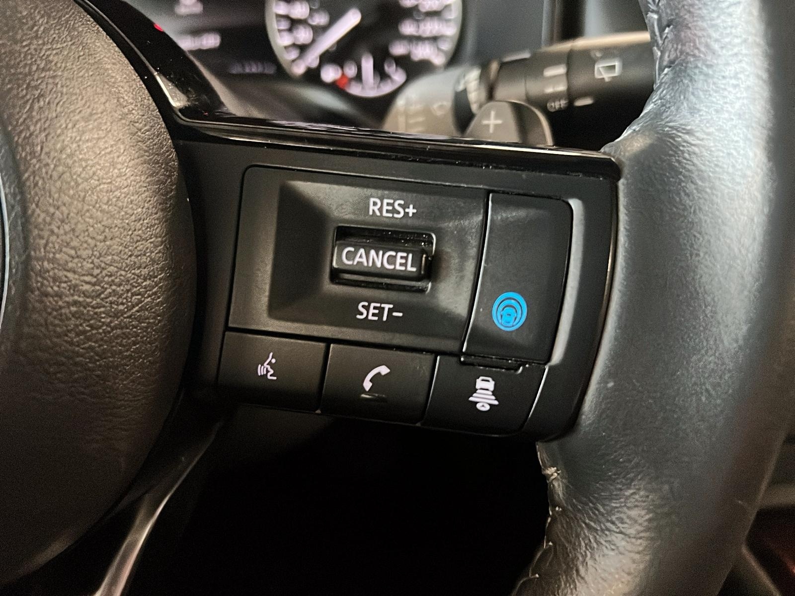 Nissan Rogue SV TOIT PANO 4RM 2021 - image #17