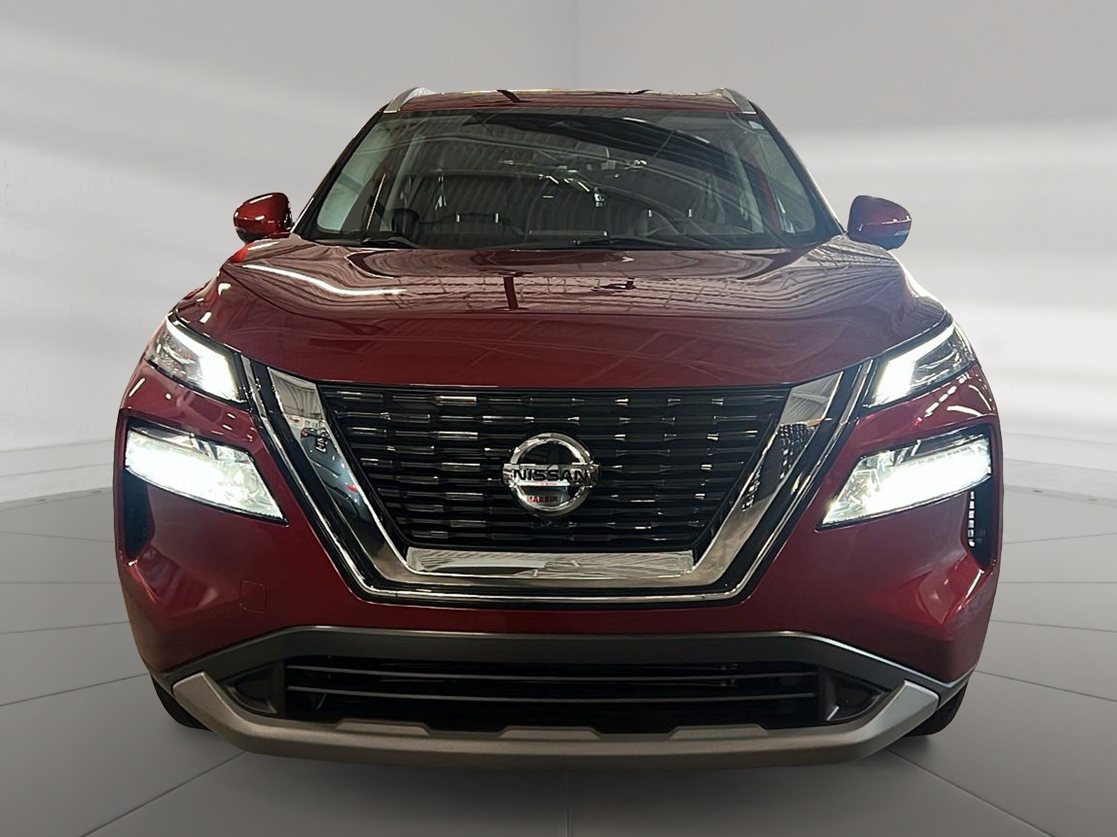 Nissan Rogue 2021 - Image #2