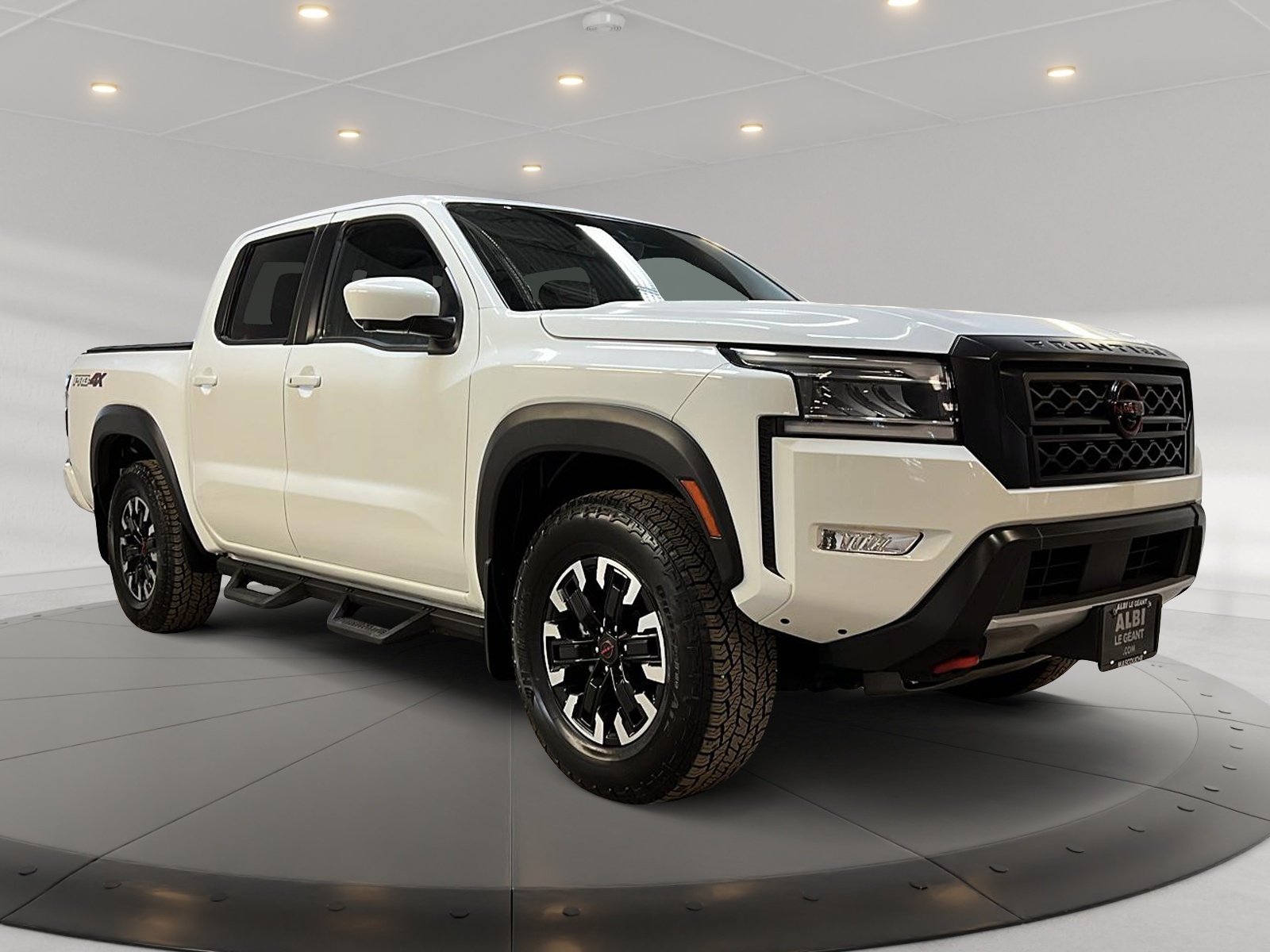 Nissan Frontier PRO-4X LUXURY CREW CAB CUIR TOIT NAV 4X4 2023 - image #3