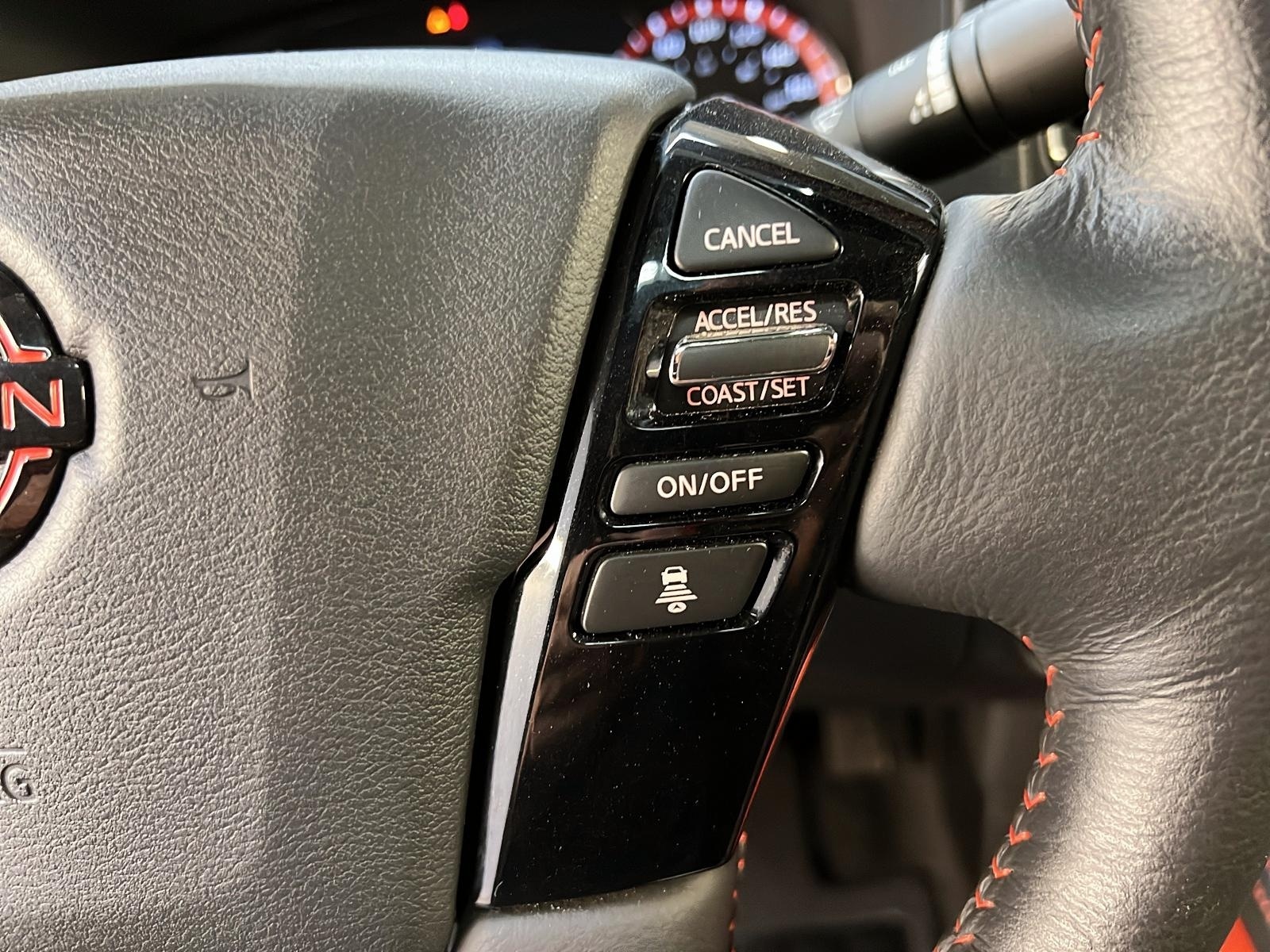 Nissan Frontier PRO-4X LUXURY CREW CAB CUIR TOIT NAV 4X4 2023 - image #22