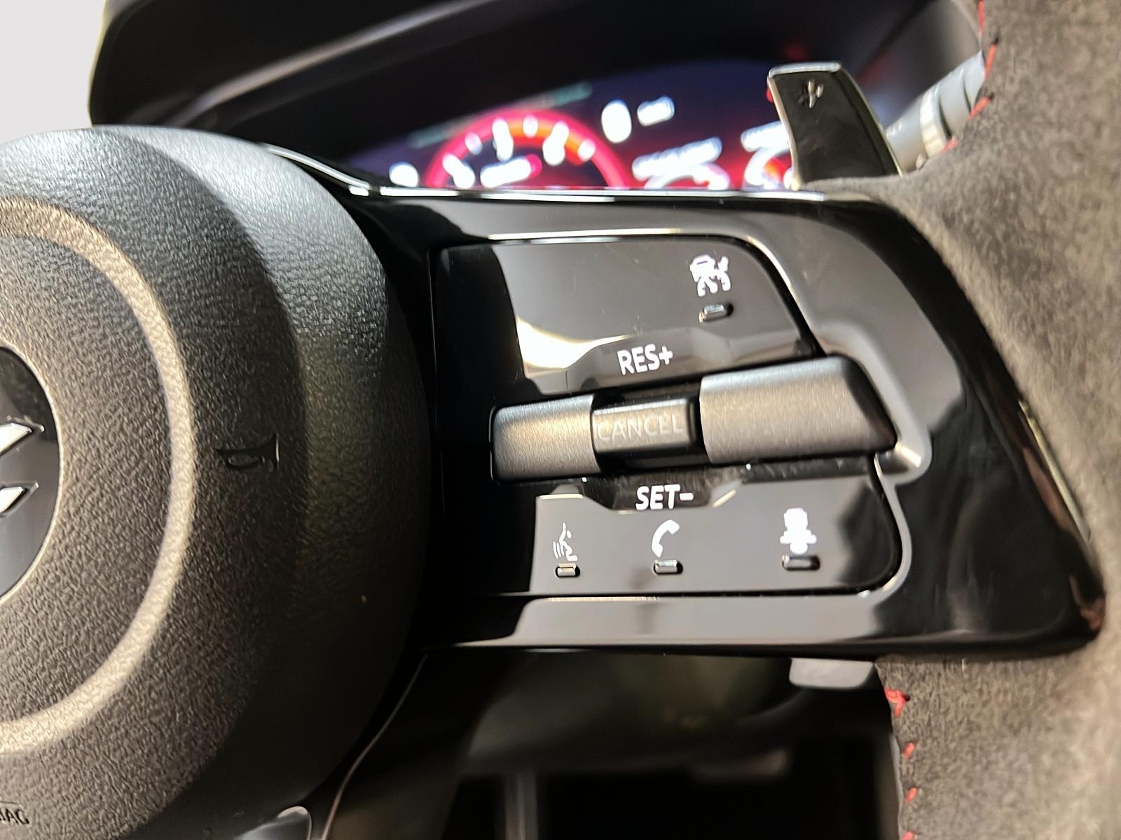 Nissan Z NISMO 2024 - image #17