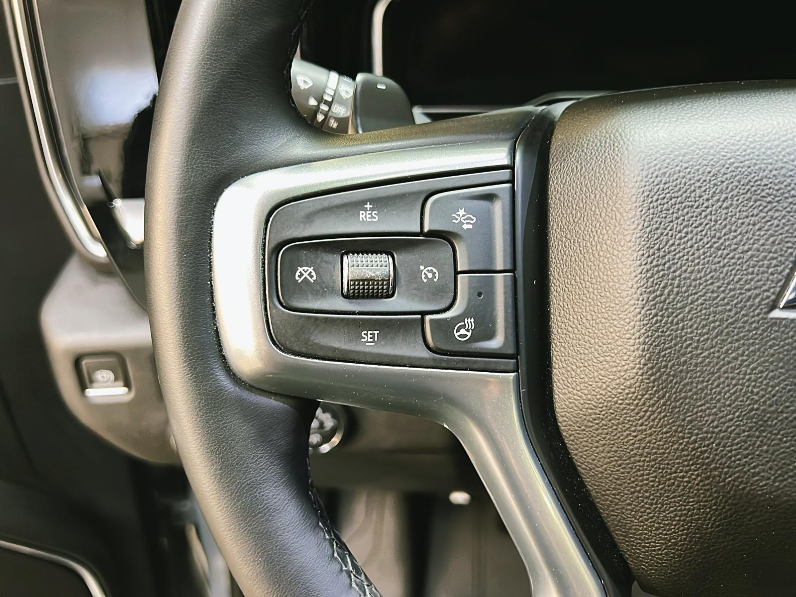 Chevrolet Silverado 1500 RST CREW CAB CUIR TOIT 4X4 2024 - image #21