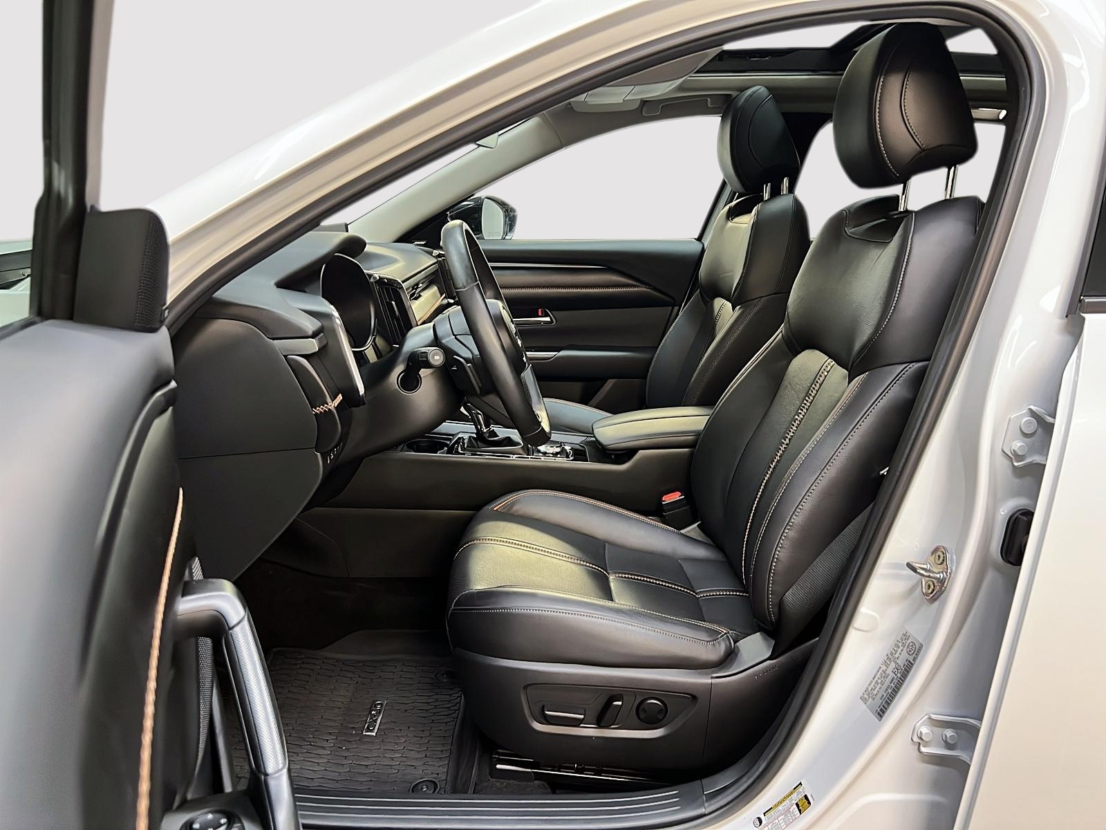 Mazda CX-50 GT TURBO CUIR TOIT PANO NAV 4RM 2024 - image #7