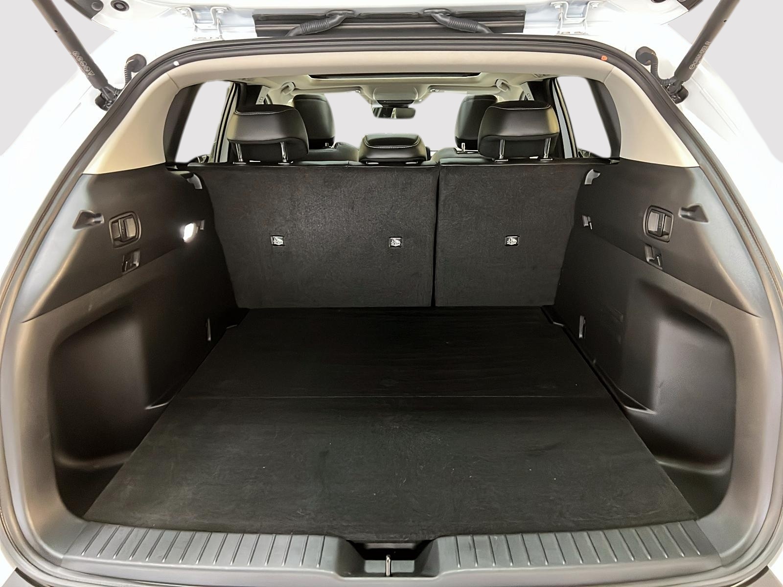 Mazda CX-50 2024 - Image #13