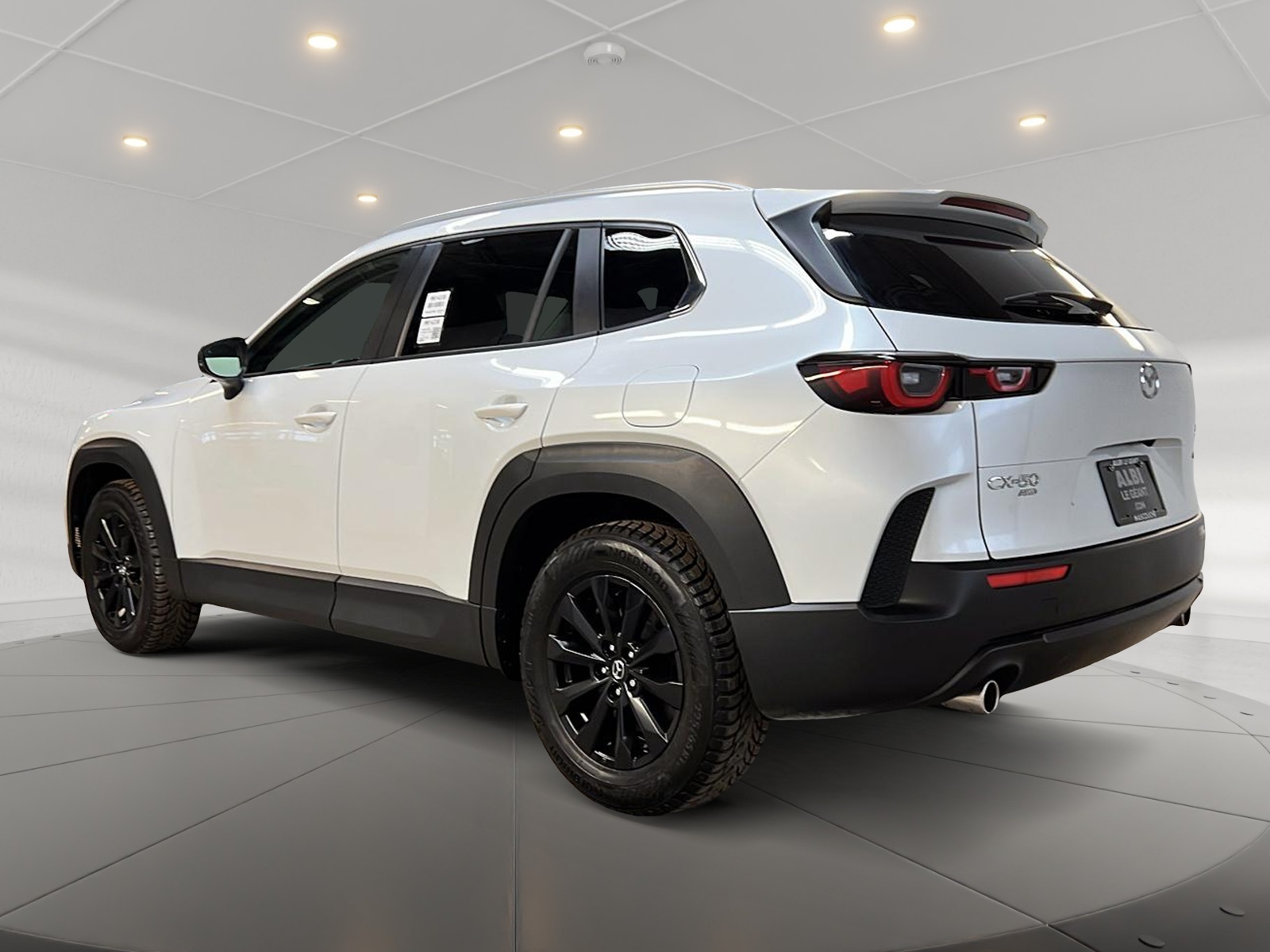 Mazda CX-50 GS LUXE TOIT PANO 4RM 2024 - image #6