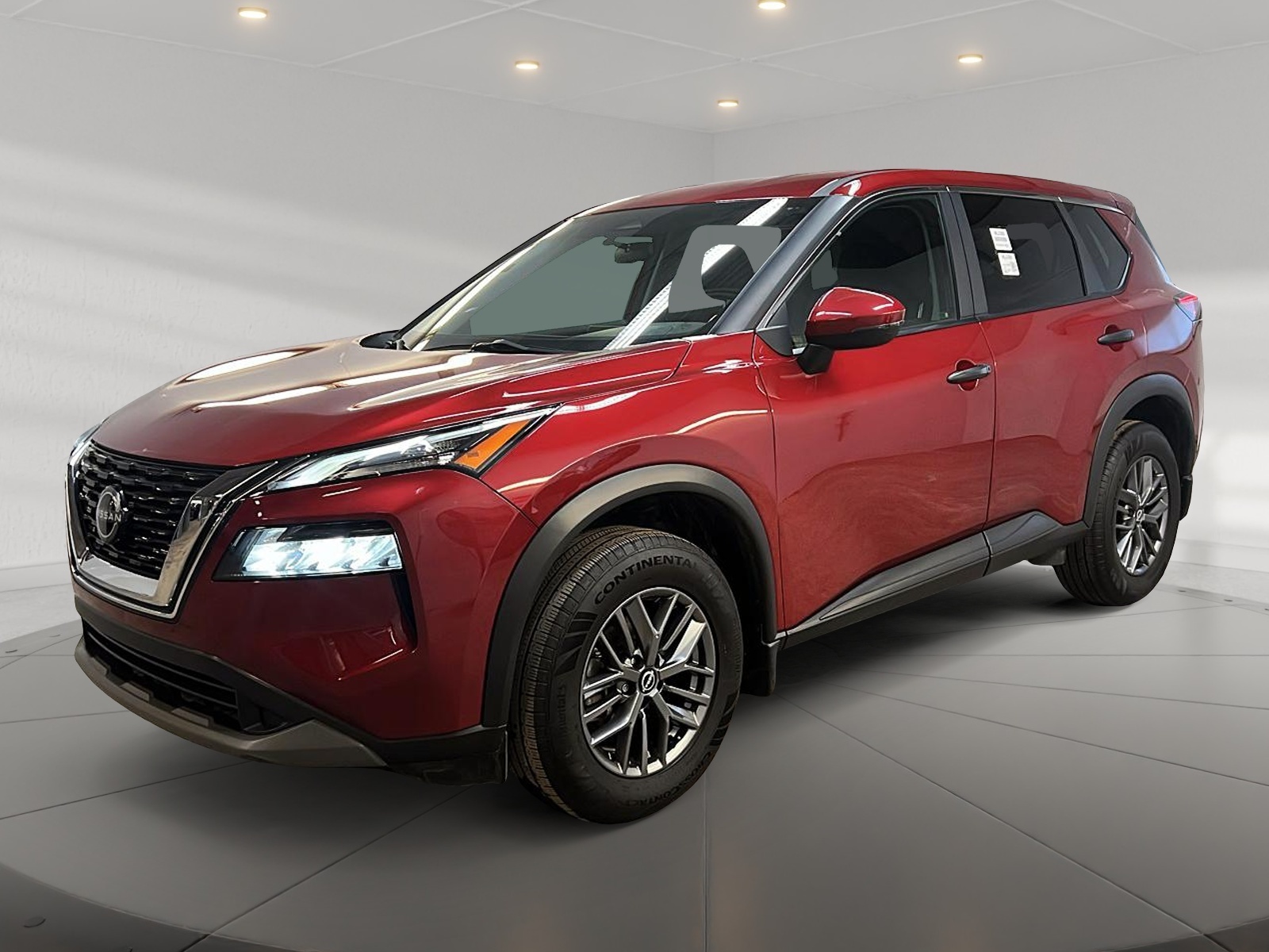 Nissan Rogue S 4RM 2022 - image #1